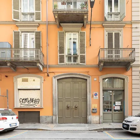 Montebello 42 Balcony By Alterego Appartement